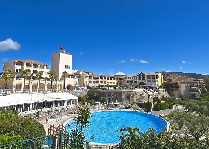 Apartament Village Cap Esterel - L'esquinade-109 By Interhome
