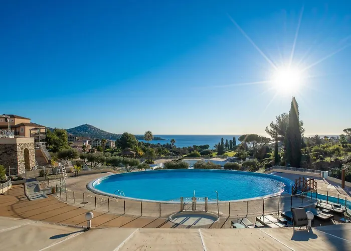 Apartament Village Cap Esterel - L'esquinade-109 By Interhome