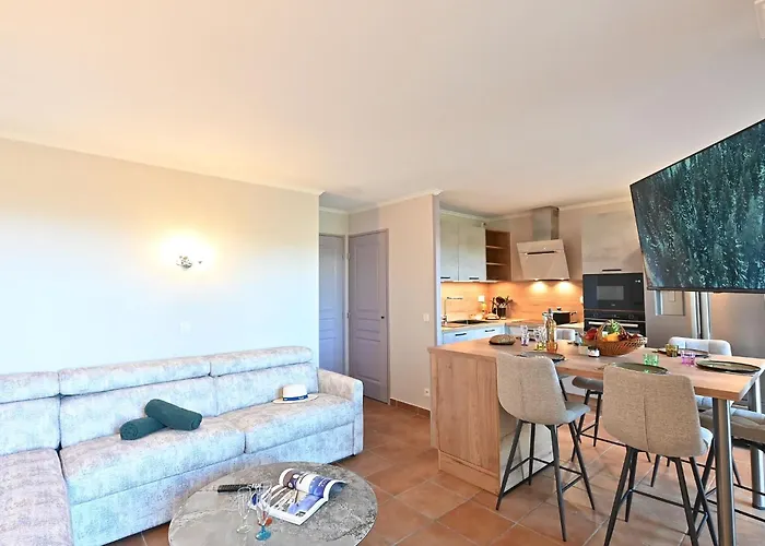 Village Cap Esterel - L'esquinade-109 By Interhome