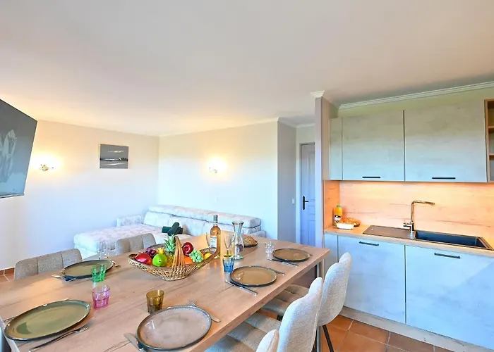 Apartamento Village Cap Esterel - L'esquinade-109 By Interhome Saint-Raphaël