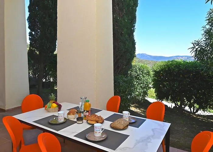 Apartamento Village Cap Esterel - L'esquinade-109 By Interhome *